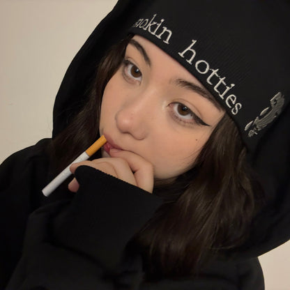 Beanie SmokinHotties